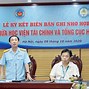 Ngành Hải Quan Và Logistics Học Viện Tài Chính Học Phí